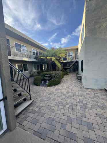 Room for Rent in Hillcrestt
