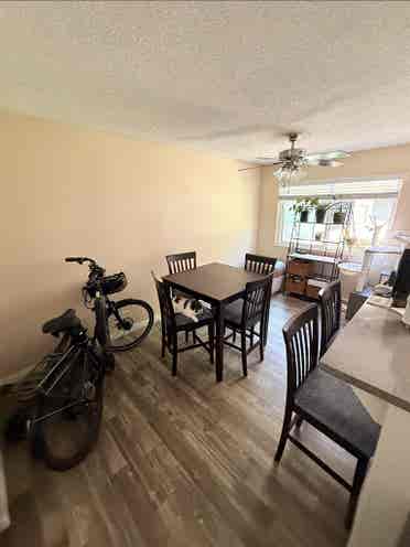 Room for Rent in Hillcrestt