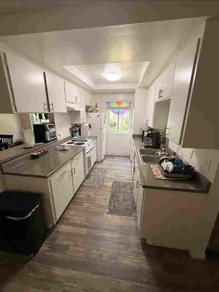 Room for Rent in Hillcrestt