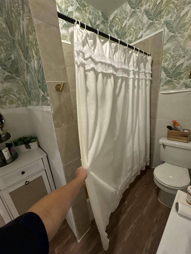 Room &
Private Bathroom Venice Beach