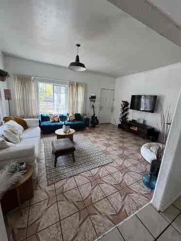 Room &
Private Bathroom Venice Beach