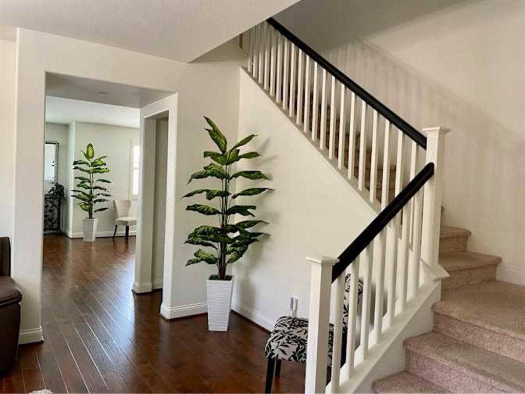 Fully furnished room for rent