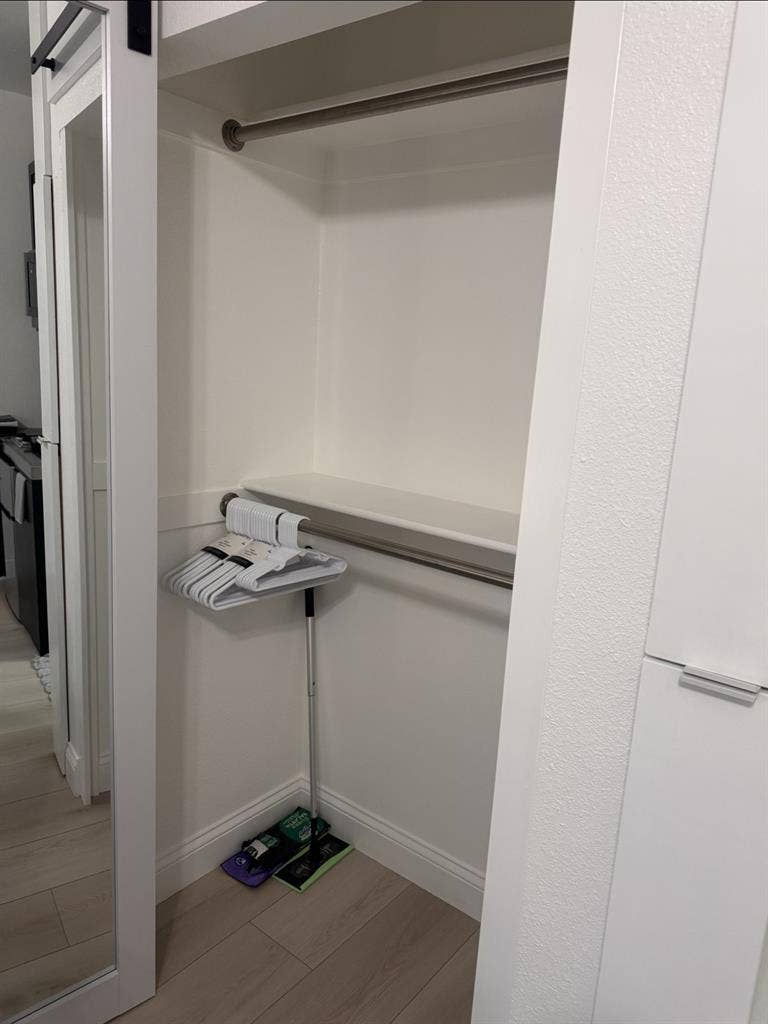 Modern Furnished Studio