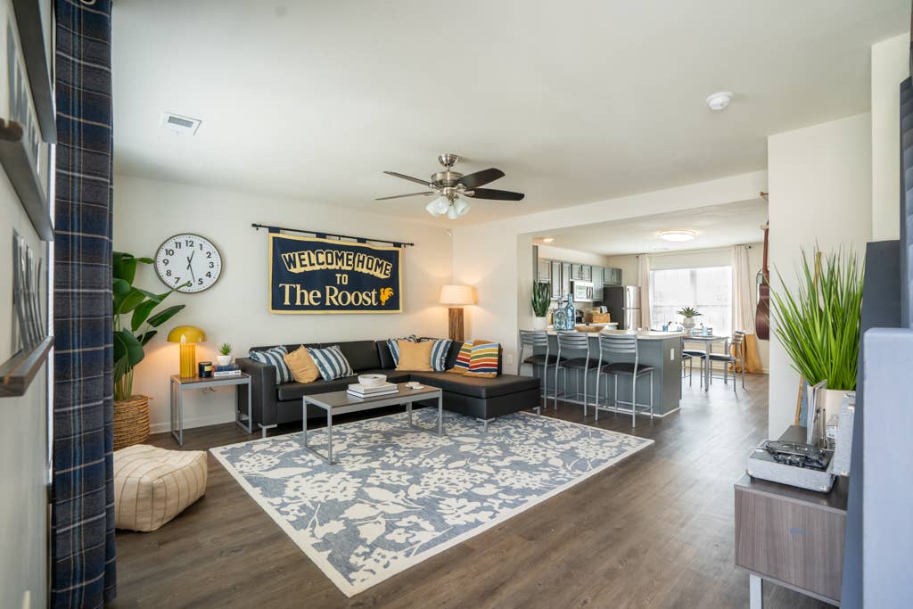 📣 LEASE TAKEOVER – The Roost - NOW