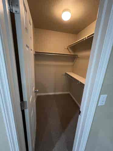 Private room/bath