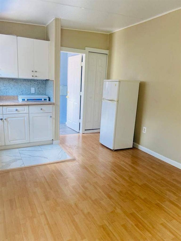 For rent , couple welcome