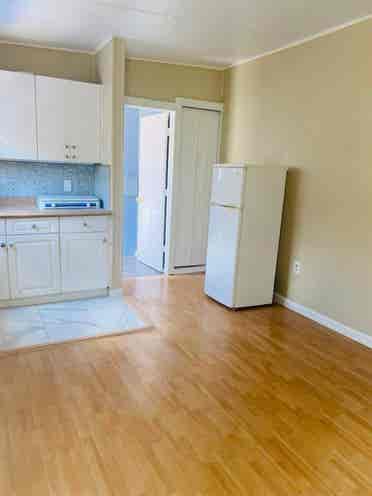 For rent , couple welcome