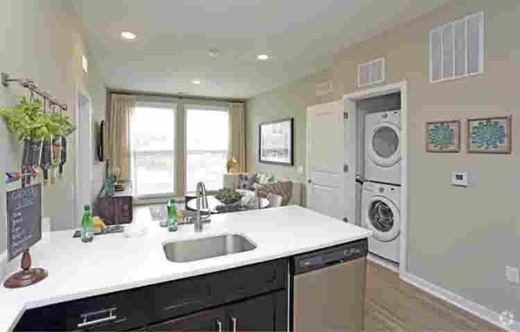 Subletting BA apt
 Morristown
