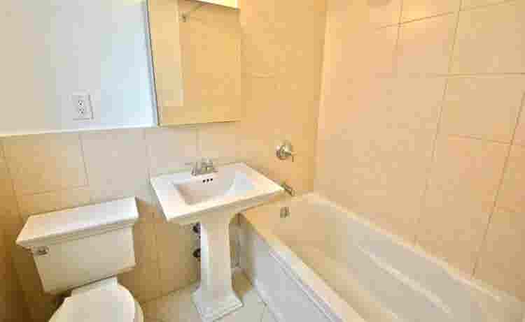 Furnished 1st Floor Brooklyn DT!
