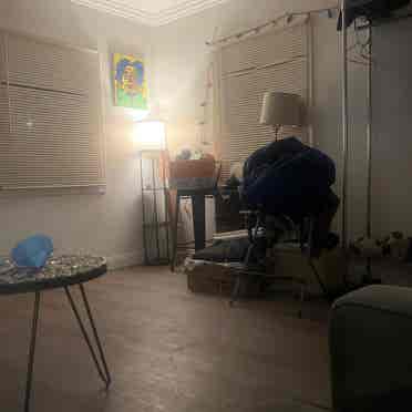 Master room for rent😊