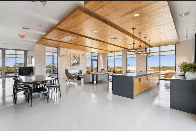 Luxury Apartment Lease Takeover
