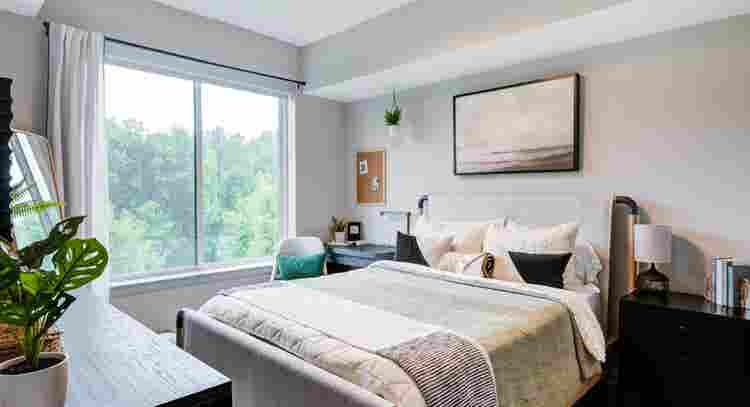 Luxury Apartment Lease Takeover