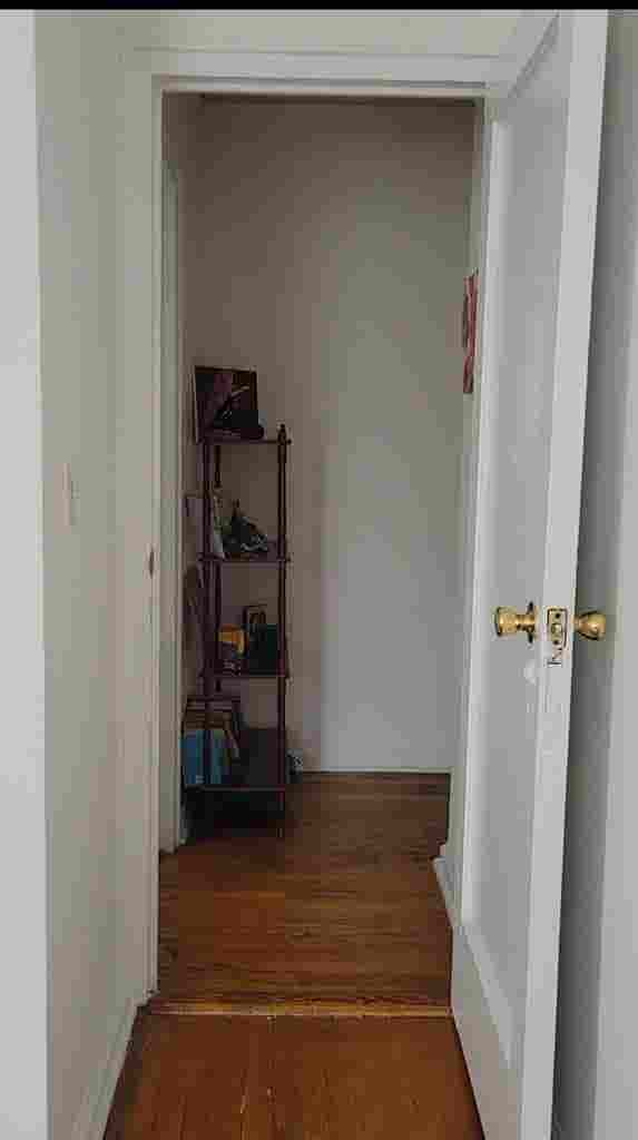 Private furnished room