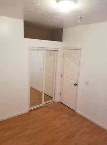 Salt Lake City(West Valley) room