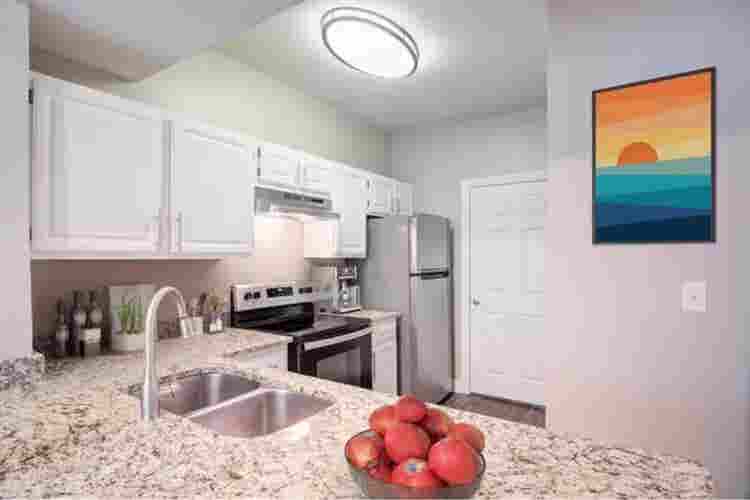 1 Room  in Midtown Atlanta