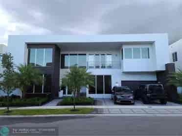 Room in Doral mansion