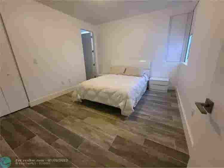 Room in Doral mansion