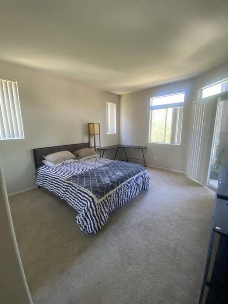 Room w/ private bathroom