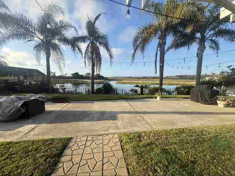 Room for rent in Newport Beach
