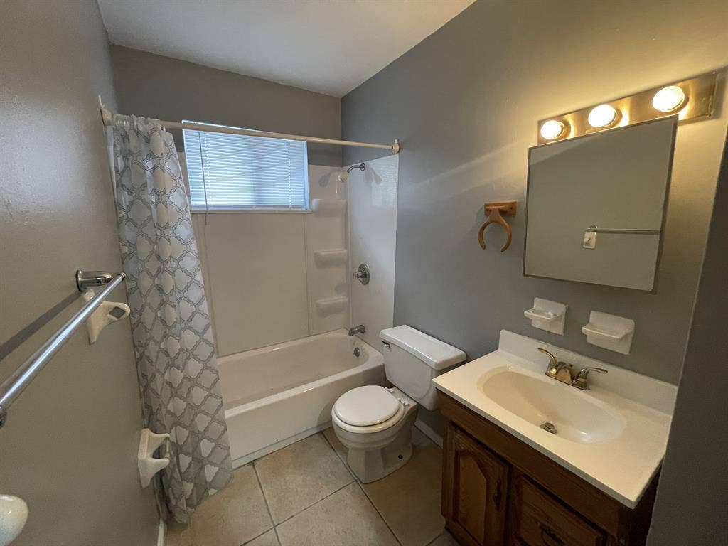 Private Rooms $/mo + utilities
