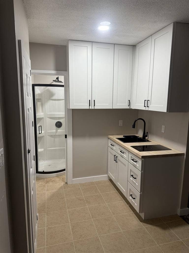 Newly renovated studio for rent