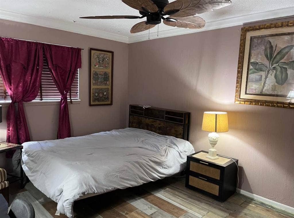 Nice room
