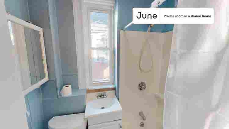 6 BR in Boston