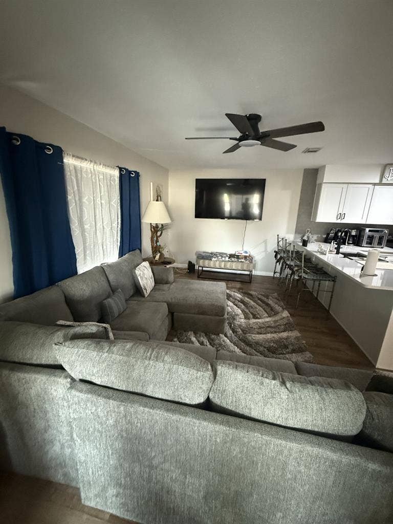 Room for rent New port Richey