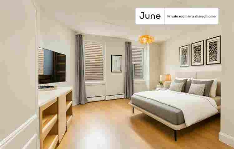 3 BR in Boston
