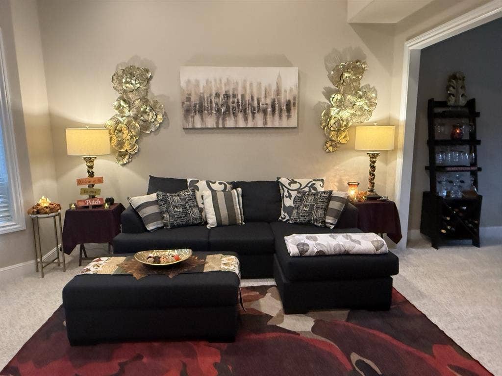 Room in 
East Vancouver , WA