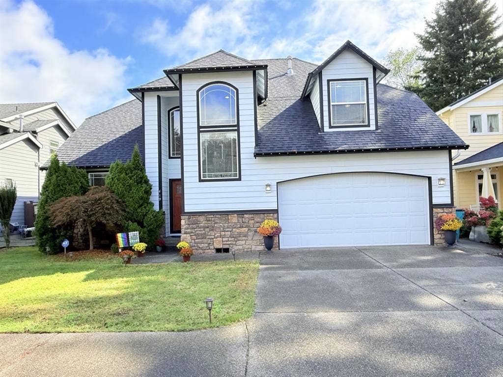 Room in 
East Vancouver , WA