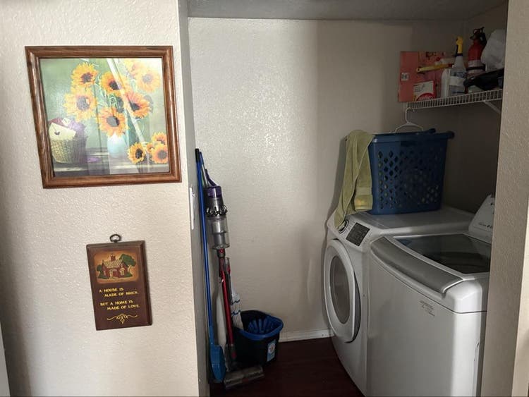 $ month room for rent