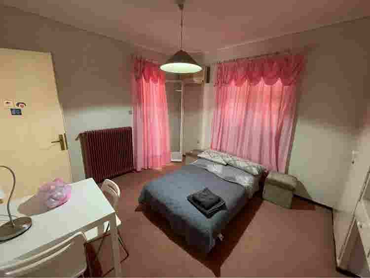Room in Neos kosmos