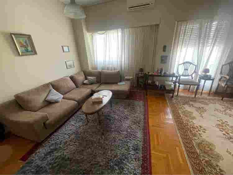Room in Neos kosmos