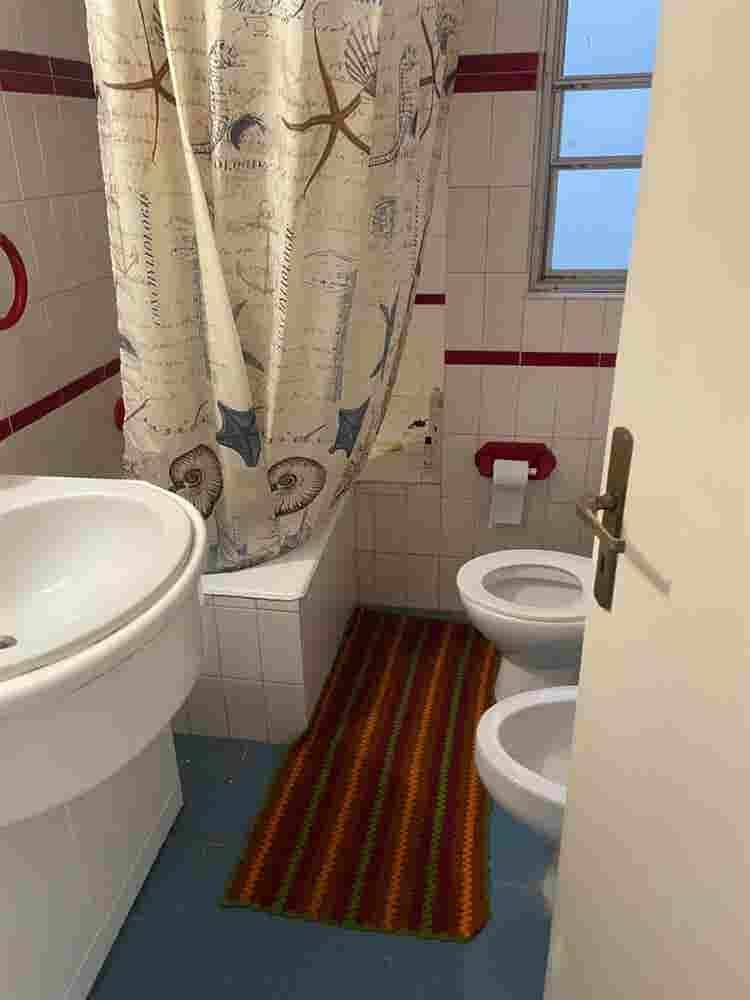 Room in Neos kosmos
