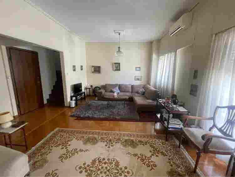 Room in Neos kosmos