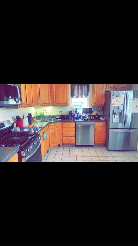 Looking for a cool chill roommate