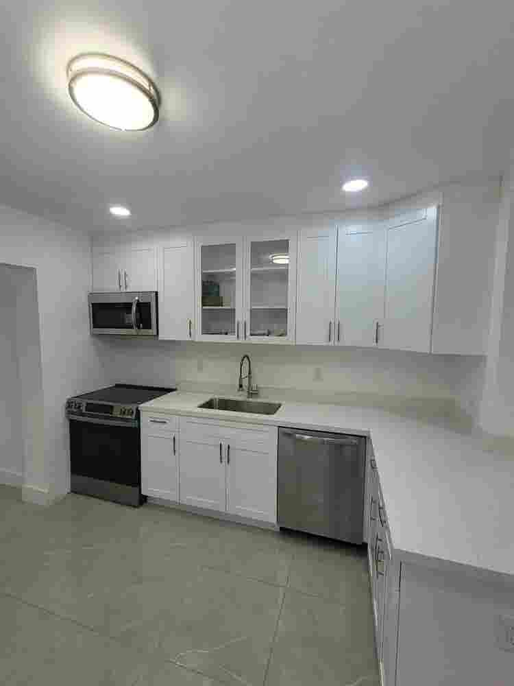Modern Room for Rent