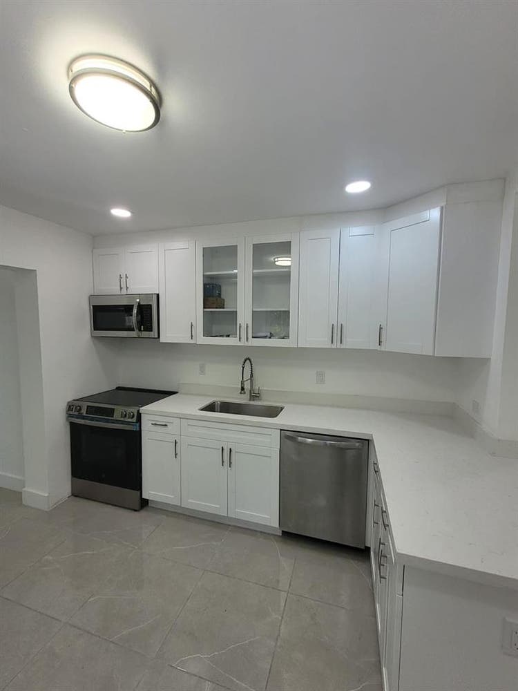 Modern Room for Rent