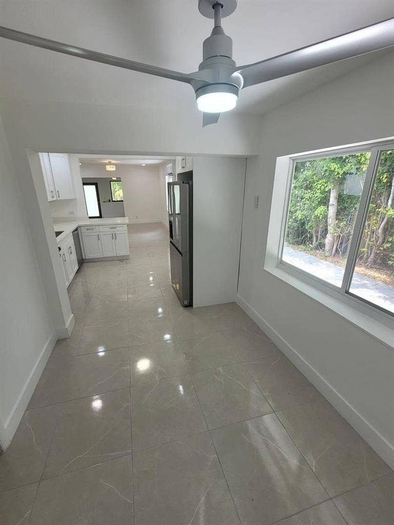 Modern Room for Rent