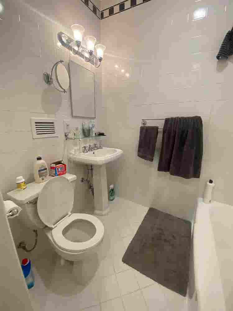 ✨Semi-Furnished Sublet in Midtown✨