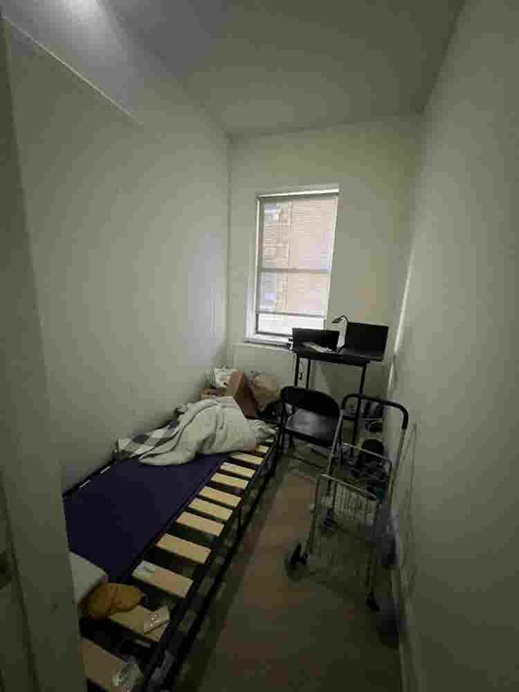 ✨Semi-Furnished Sublet in Midtown✨