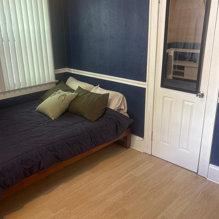 Room for rent + private bath