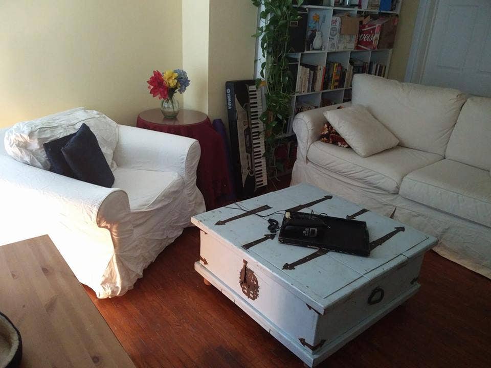 Room avail in charming Edwardian