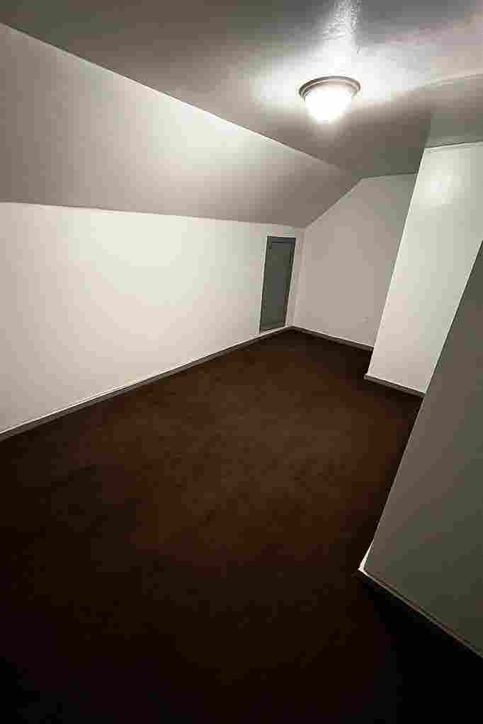 Large room. Third floor. Available.
