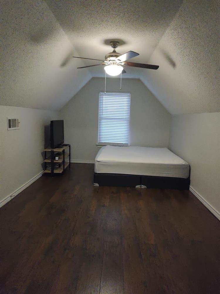 2 bedroom and study room to rent