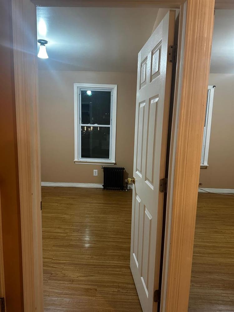 room for rent 1 nov