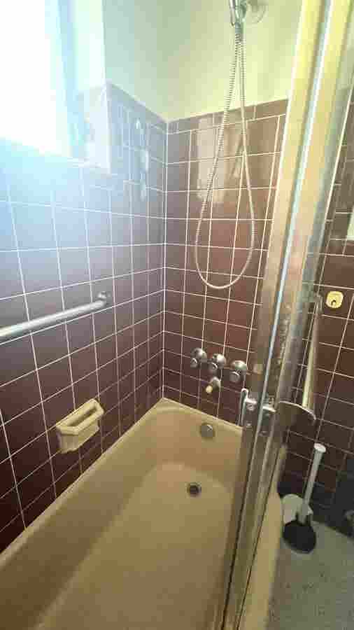 Room for rent in Deerfield beach.