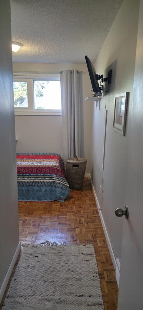Two Rooms For Rent