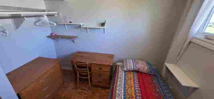 Two Rooms For Rent